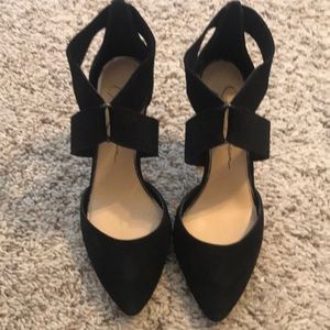 Black Jessica Simpson strappy heels